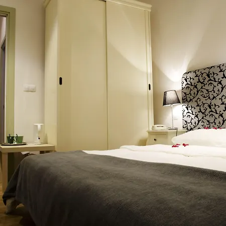 Dolce Vita Suites Boutique-2